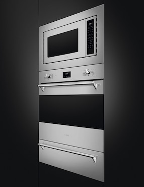 Horno de microondas convencional Smeg modelo FMIU330XT1