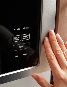 Horno de microondas convencional Maytag modelo MMMF6030PZ 1.1 pies cúbicos