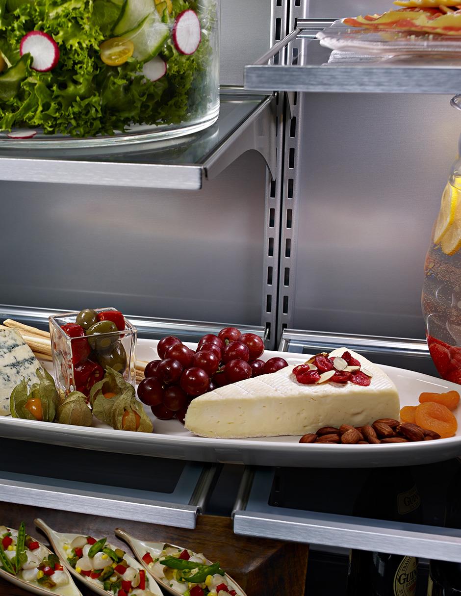 Refrigerador bottom mount 21 pies cúbicos no frost y fábrica de hielo KBBR306ESS 6