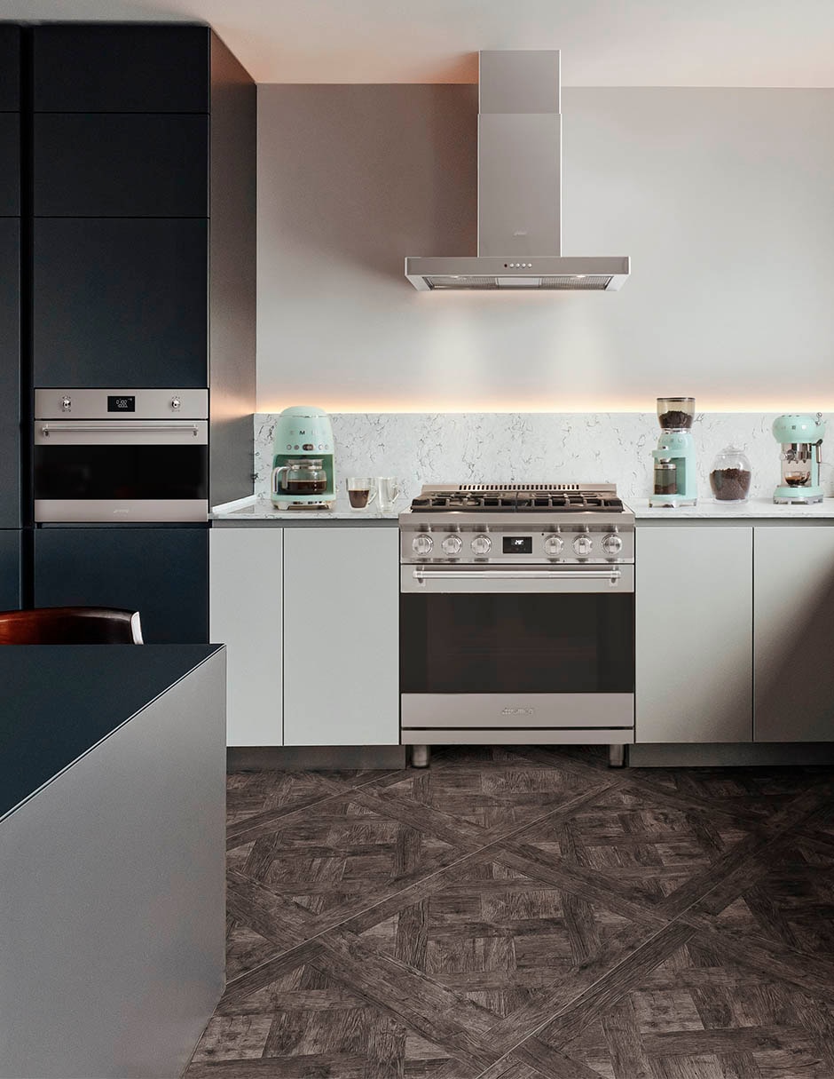 Estufa de piso a Gas natural/lp Professional 76 cm SPR30UGGX de 4 quemadores 7