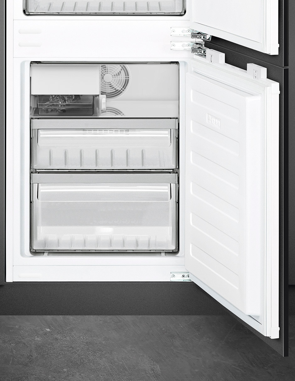 Refrigerador bottom mount 10 pies cúbicos inverter no frost y fábrica de hielo CB300UI 4