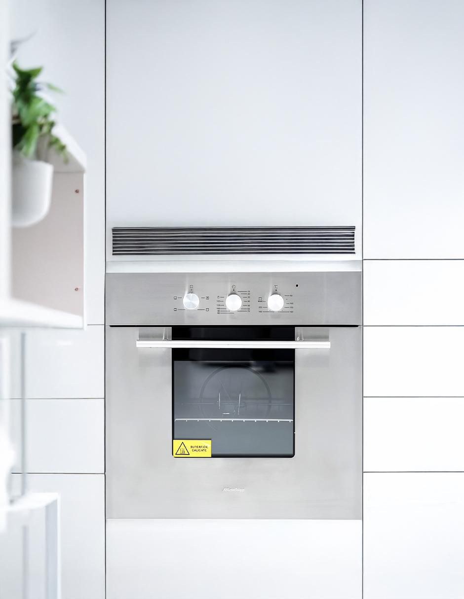 Horno eléctrico F41MR capacidad 1.9 pies 5